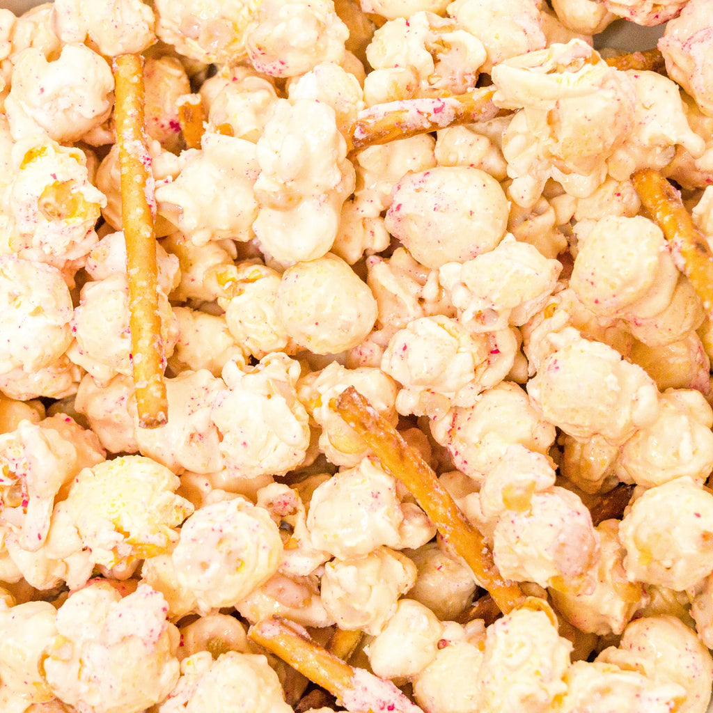 Kringle Crunch Peppermint Popcorn